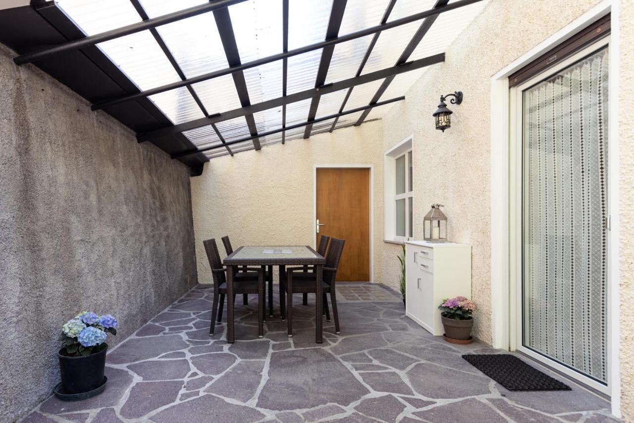 Haus Dorfblick Apartment Caldaro Exterior photo